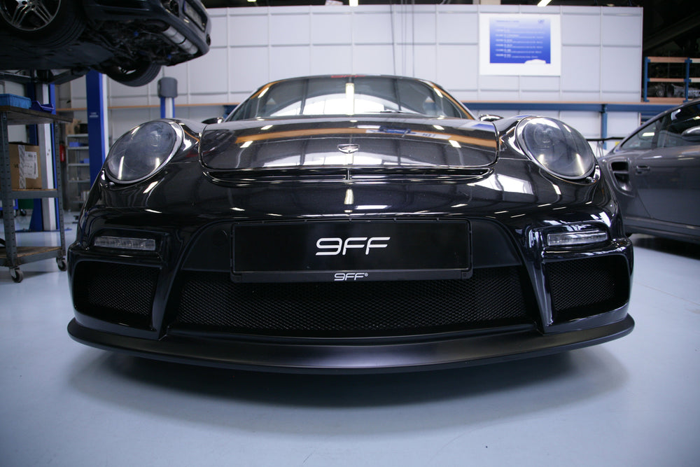 
                  
                    997 Frontschürze
                  
                